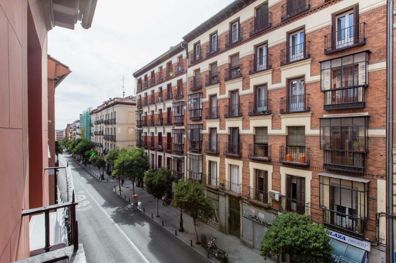 Apartamento Temporada Мадрид Экстерьер фото